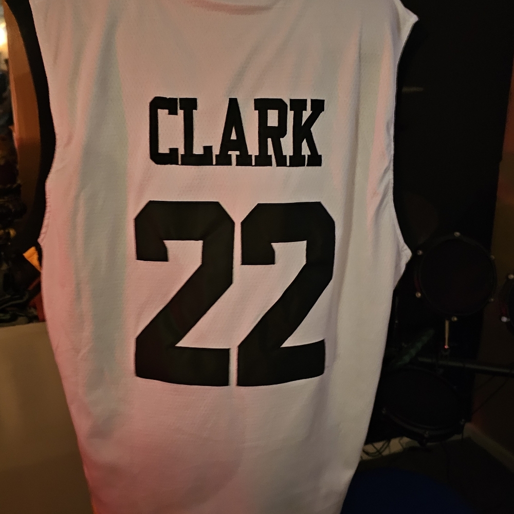 Caitlin Clark Jersey 22 basketball super star